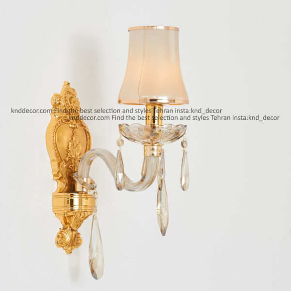 دیواری اس بلوری زنبق کریستال با  کلاهک شیشه آویز بادامی  1