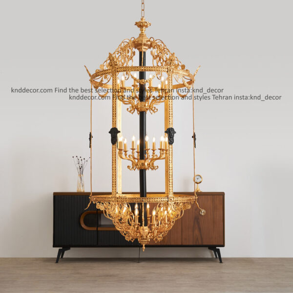 لوستر کلاسیک فانوسی 32 شاخه طلایی